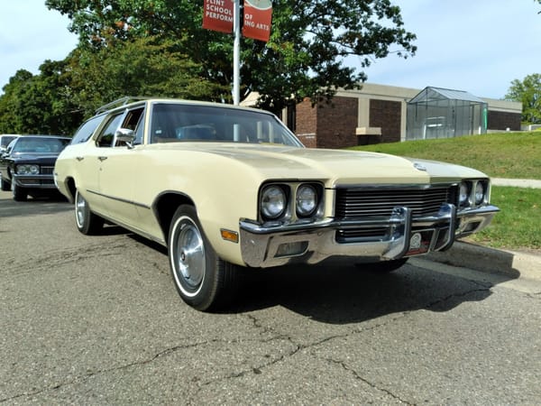 Curbside Classics: 1972 Buick Sport Wagon, 1972 Heavy Chevy & 1971 Buick GSX - "Better Go Home, Son, And Make Up Your Mind" 2 20220918 111909
