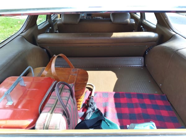Curbside Classics: 1972 Buick Sport Wagon, 1972 Heavy Chevy & 1971 Buick GSX - "Better Go Home, Son, And Make Up Your Mind" 3 20220918 111932