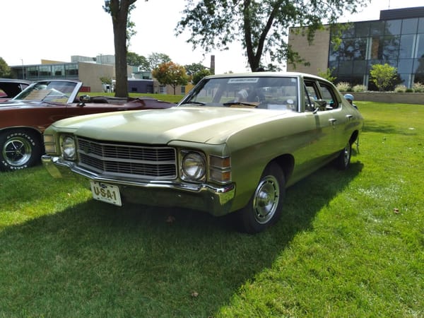 Curbside Classics: 1972 Buick Sport Wagon, 1972 Heavy Chevy & 1971 Buick GSX - "Better Go Home, Son, And Make Up Your Mind" 12 20220918 112311