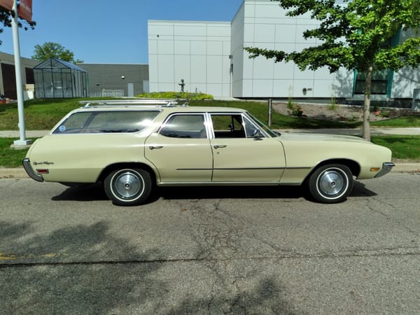 Curbside Classics: 1972 Buick Sport Wagon, 1972 Heavy Chevy & 1971 Buick GSX - "Better Go Home, Son, And Make Up Your Mind" 1 20220918 123316