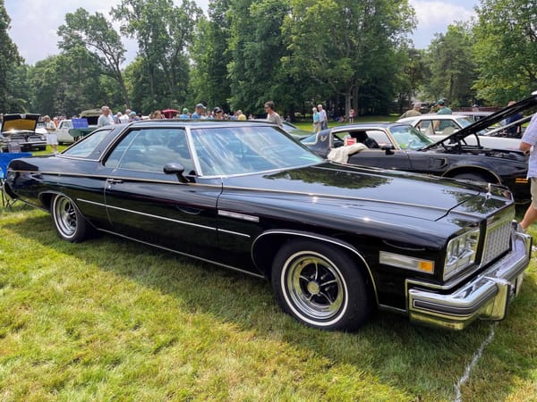 Car Show Outtakes: Three Cars That I Forgot Existed - '76 Buick LeSabre Coupe; '90 Buick Reatta & Infiniti M30 Convertibles 2 1976 Buick LeSabre Landau Coupe