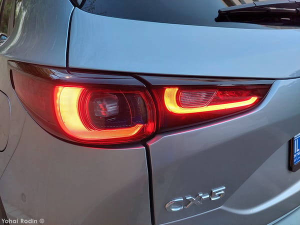 mazda cx-5 rear lights