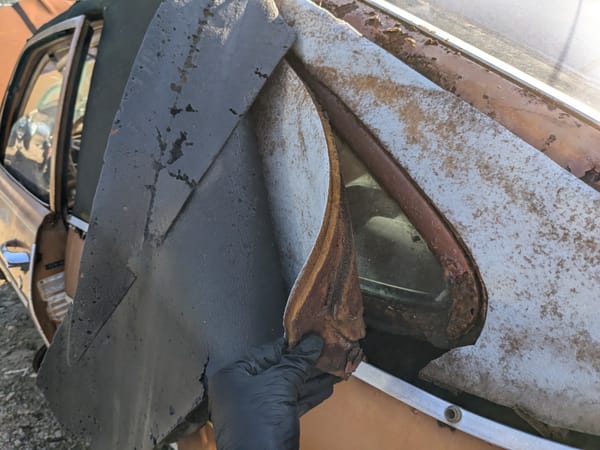 Junkyard Classic: 1978 Pontiac Phoenix -- Grady's Fall From Grace 4 pontiac5
