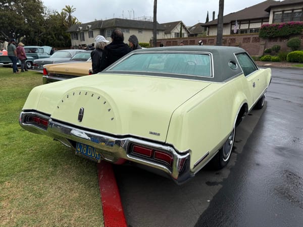 1972 Lincoln Continental MkIV 2