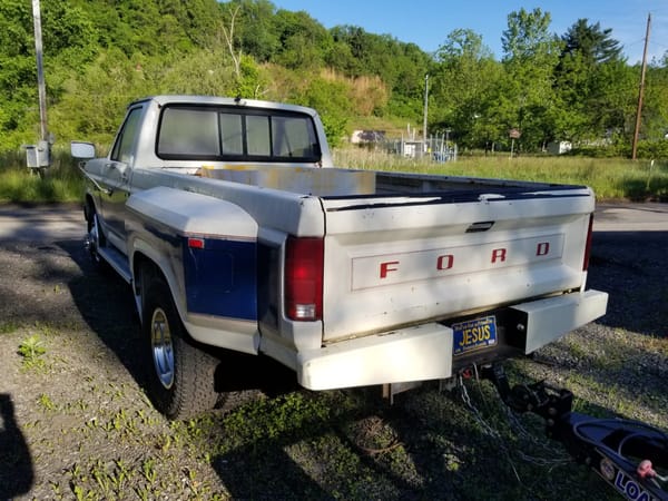 Trail Side Classics: '67 Galaxie 500 Sedan And Other Finds Along the Montour Trail 11 20250525 080416 54543278877 o