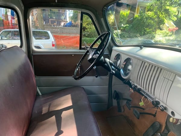 Curbside Find: 1954 Chevrolet Pickup - Out For The Summer 4 Captura de pantalla 2025 06 29 22.18.31