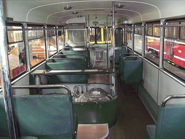 The Flywheel Powered Gyrobus G3 - A Different “Spin” on Mass Transit 5 Gyrobus G3 interior2