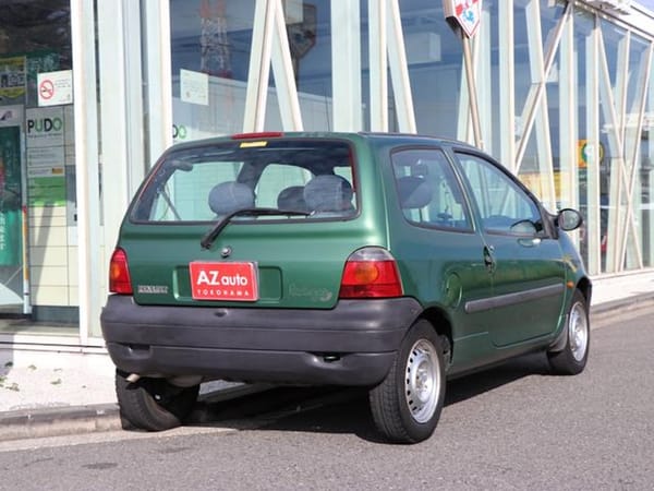 Importing My 1996 Renault Twingo Home: Five Weeks, One Tiny Renault and a Lot of Second-Guessing 3 1996 Renault Twingo rear view.