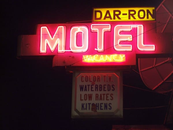 Vintage Neon Signs - A Gallery By Curtis Perry 29 84293392 9422f0cd78 k