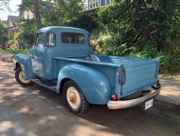 Curbside Find: 1954 Chevrolet Pickup - Out For The Summer 6 Captura de pantalla 2025 06 29 22.18.34