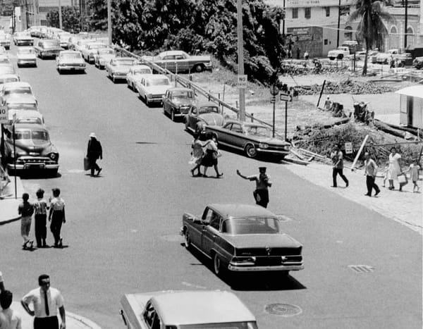 Vintage Snapshots: American Cars In Puerto Rico, 1950's-1960's 4 Screenshot 20230703 000202