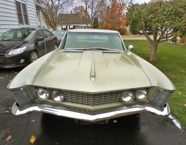 COAL: 1963 Buick Riviera - "Here's Where Man And Riviera Get To Know Each Other" 11 20221105 102210a