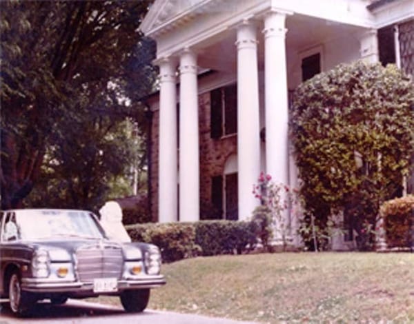 Vintage MT Comparison: 1971 Cadillac DeVille versus 1971 Chevy Caprice - Rise of the Chevrollac 12 280SEL in front of graceland