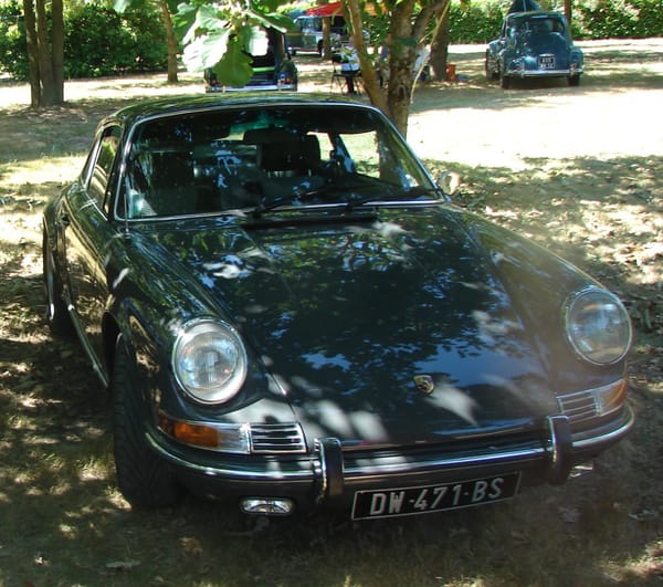 Car Show Classics: At The Chappelle de Vehicules Anciennes At Tonneins, France, For The Fete Of Saint Christopher. 47 911.2