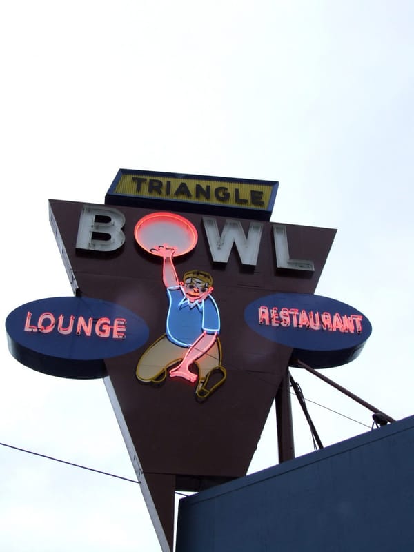 Vintage Neon Signs - A Gallery By Curtis Perry 10 82470661 98b2b49bf6 k