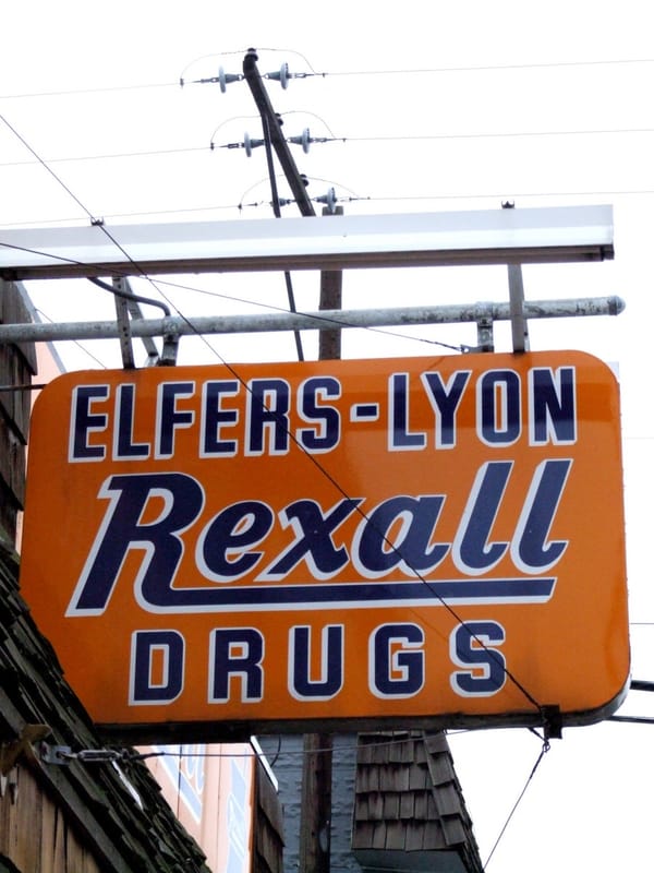 Vintage Neon Signs - A Gallery By Curtis Perry 20 83278193 40193f393b k