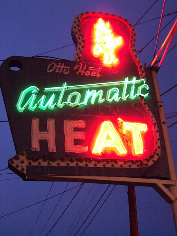 Vintage Neon Signs - A Gallery By Curtis Perry 36 84741076 cf11c5a511 k