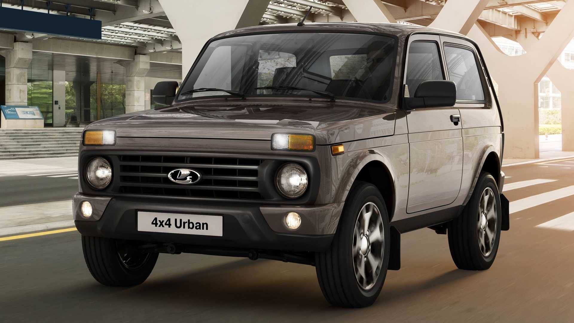 2022 Lada Niva Gets Poverty-Spec Classic '22 Version, Simplicity