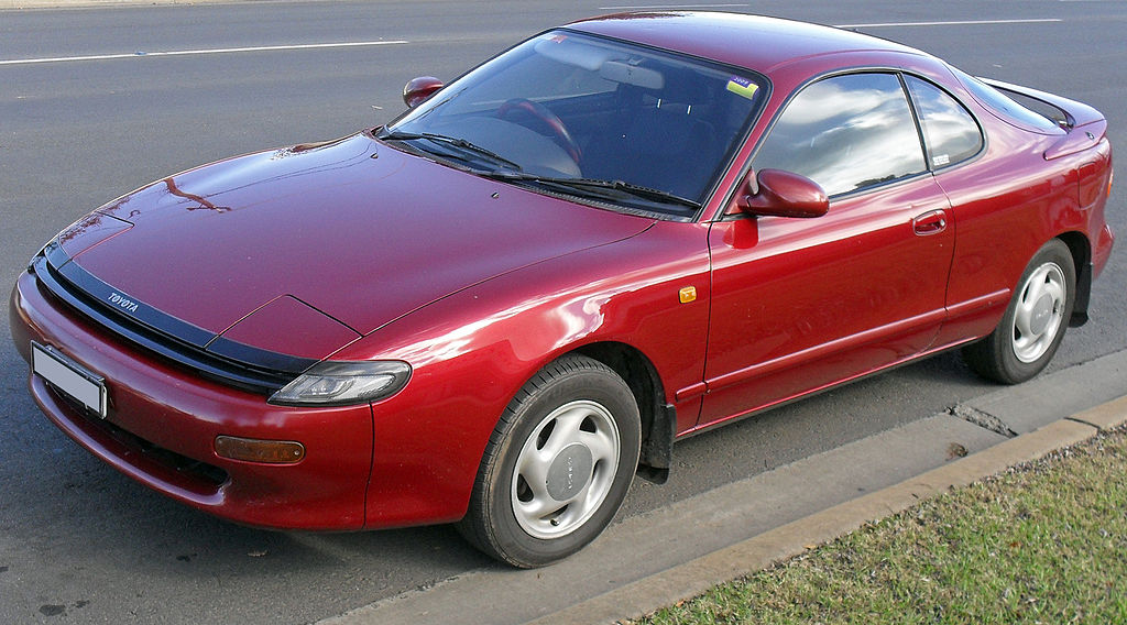 Classic: 1993-1999 Toyota Celica – Those Headlights Curbside