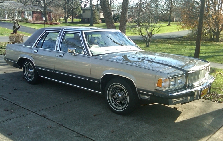 How many horsepower does a 1989 ford crown victoria have #7