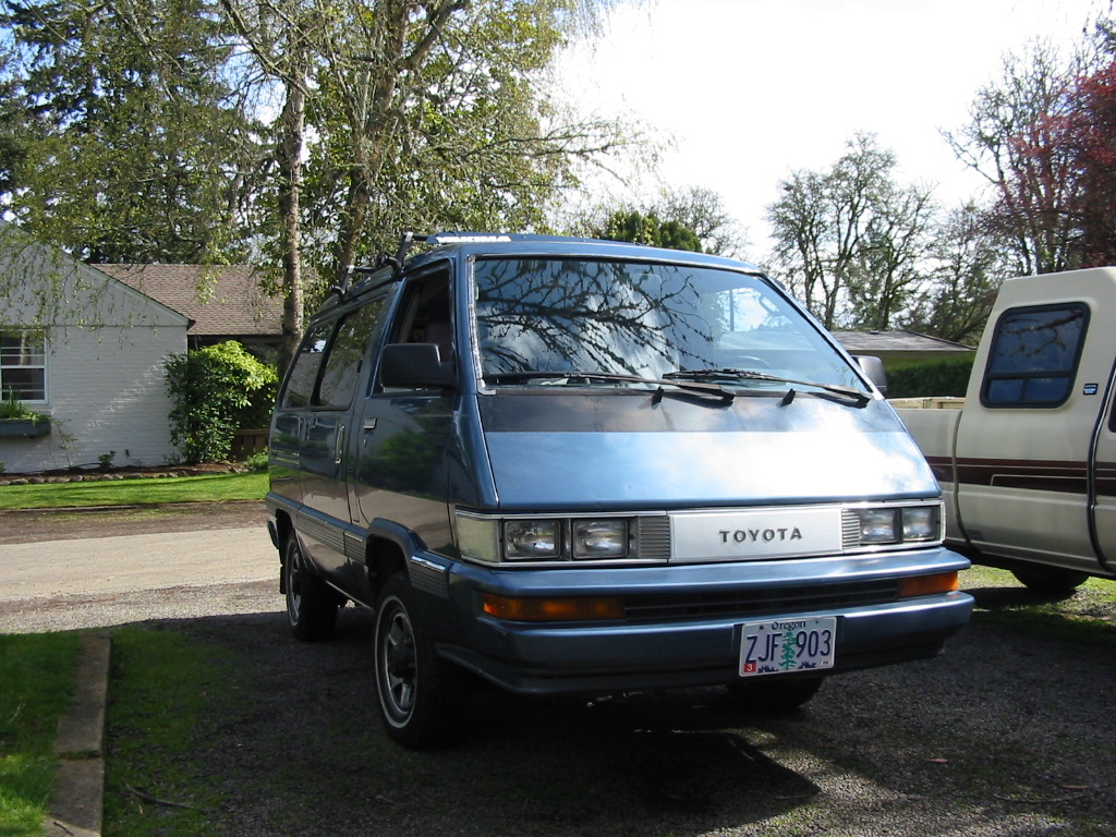 Cars Of A Lifetime: 1987 Toyota 4×4 Van – You Just Can't Kill It, No Matter  How Hard A Certain Somebody Tries | Curbside Classic