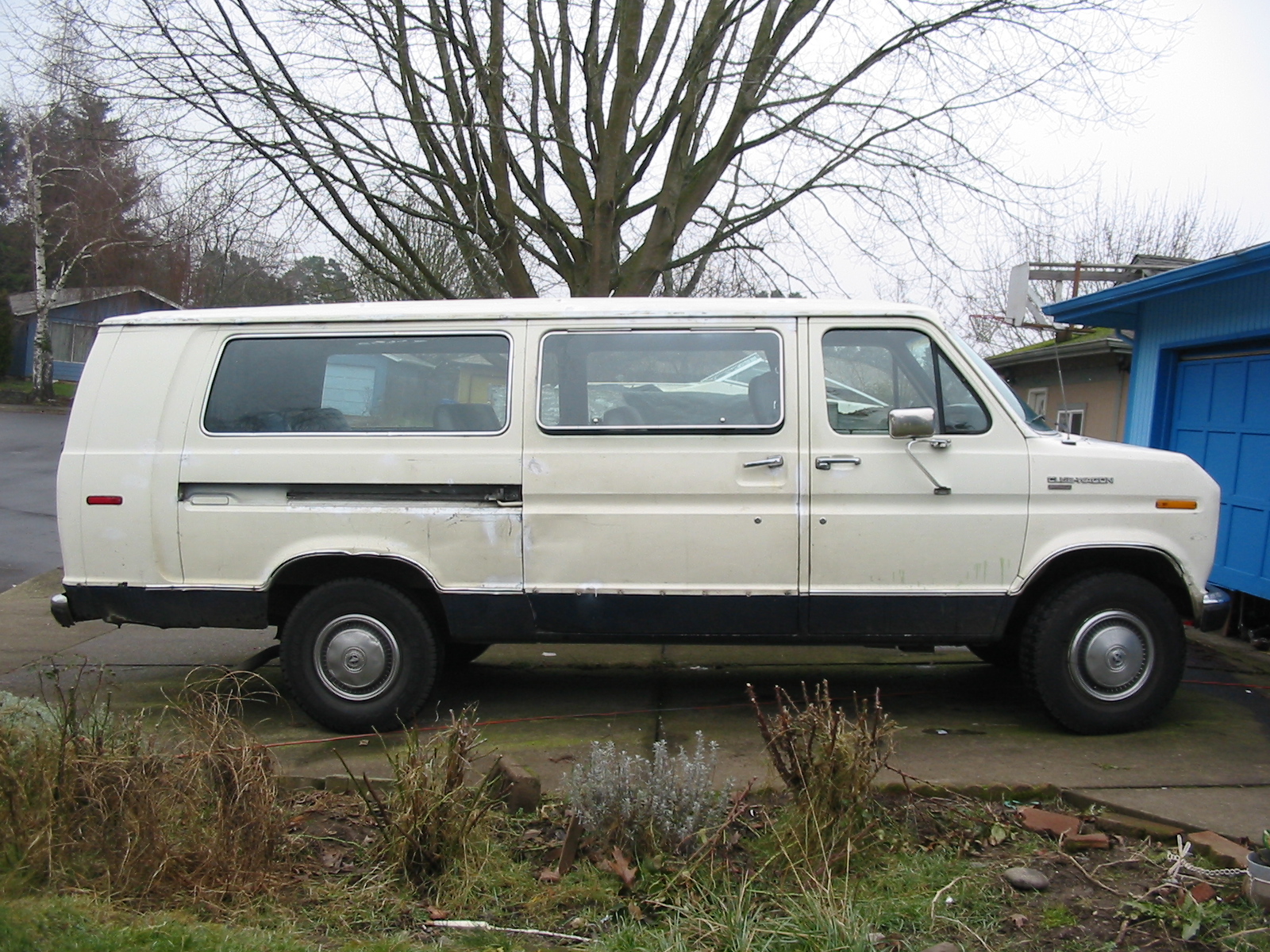 Old ugly ford cars #4