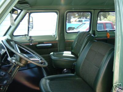 1975 Ford chateau van #6
