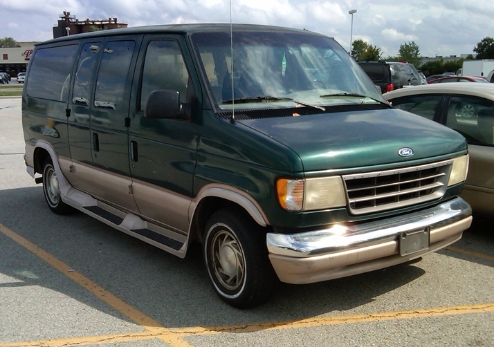 1992 Ford club wagon van