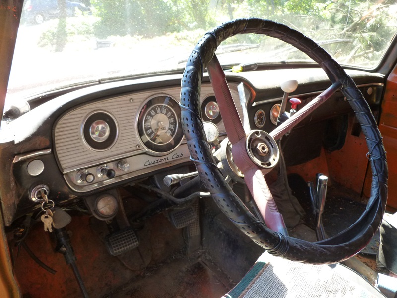 1964 Ford 2 ton dump #9