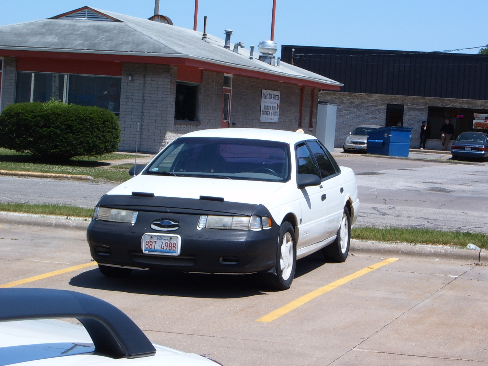 1992-95 Ford taurus silver