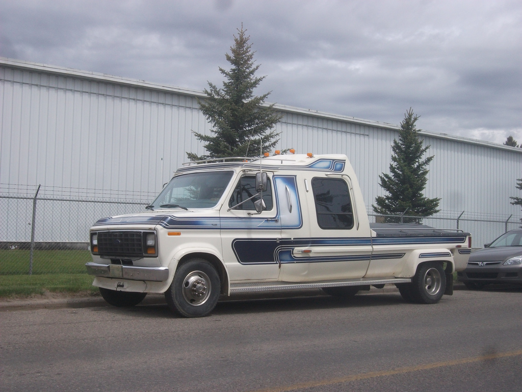 Ford conversion van towing capacity #4