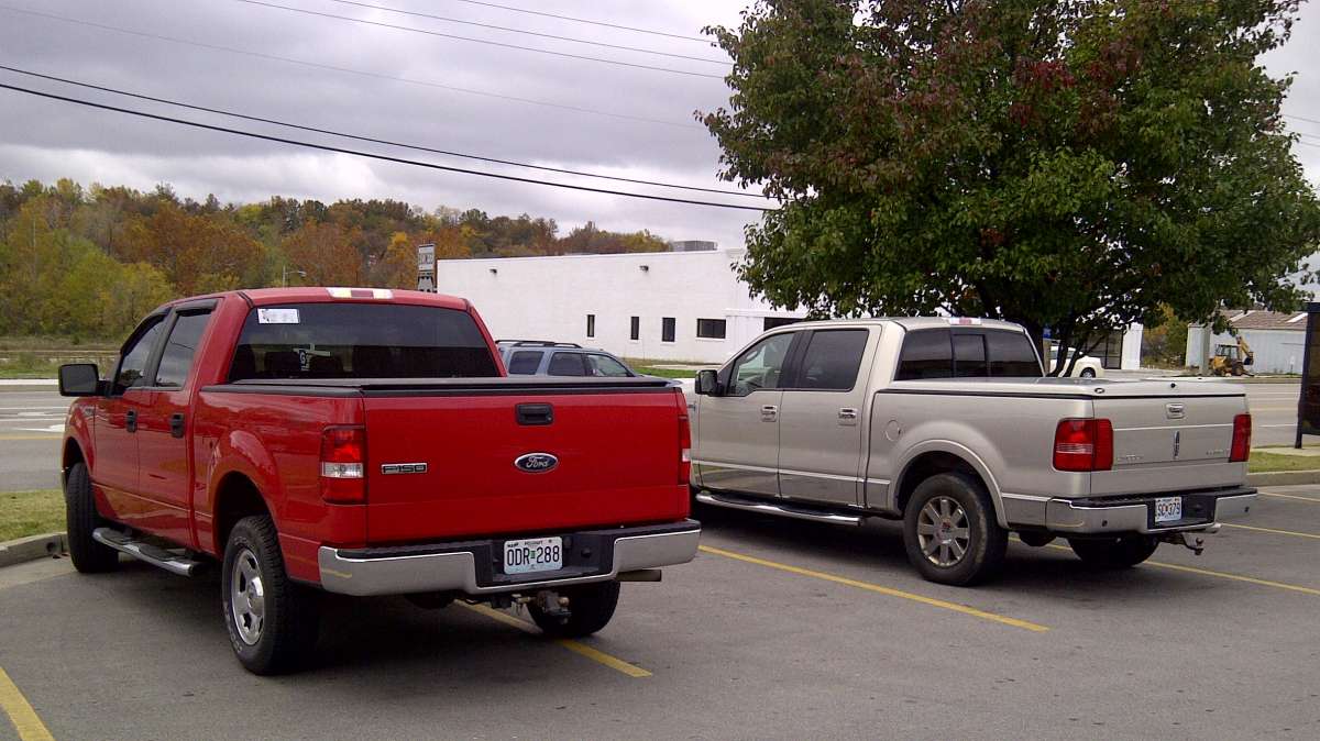 Lincoln mark lt vs ford f150 #8