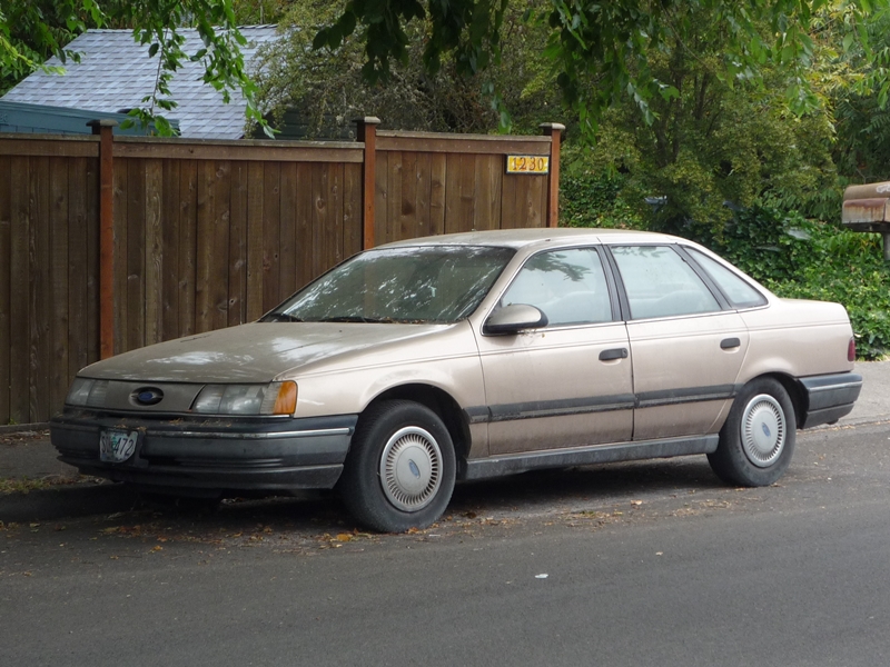 1St generation ford taurus #4