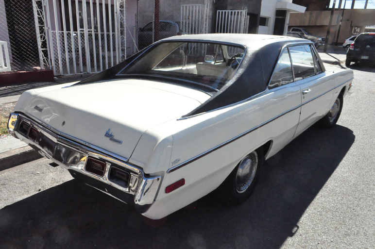 Mi Curbside Classico 1972 Dodge Dart Hardtop photo