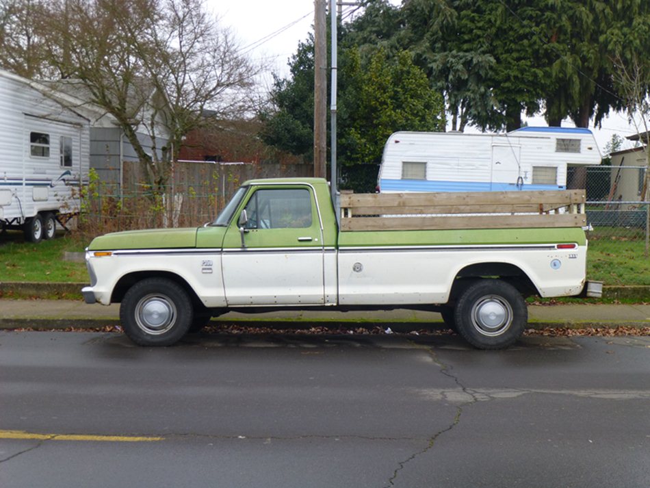 1973 Ford long bed camper shell #9