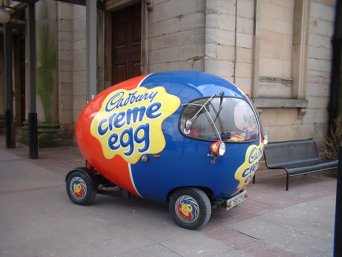 Eggy Car