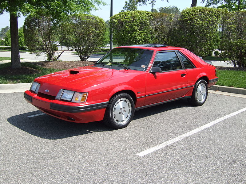 1985 Ford mustang svt