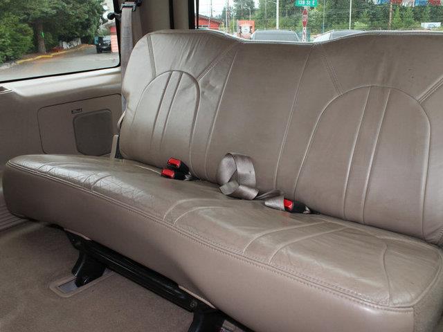 2002 Ford excursion 3rd row seat #7
