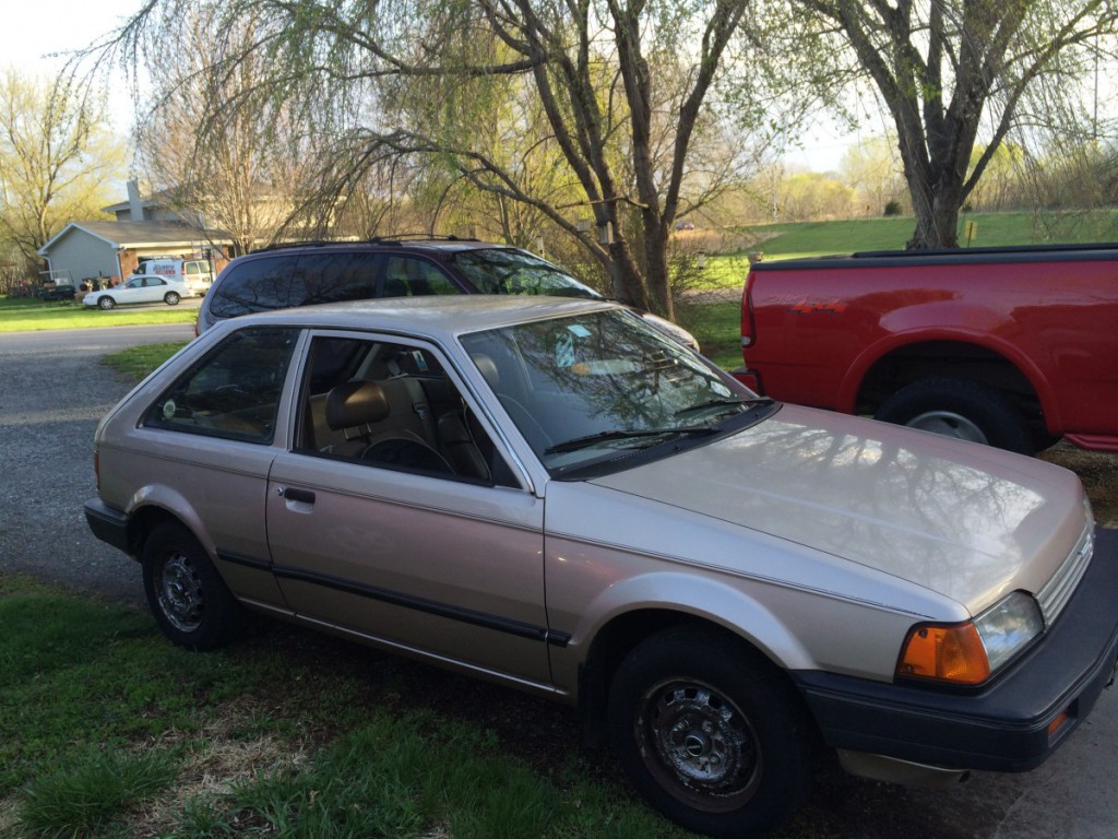 Mazda 323 1988