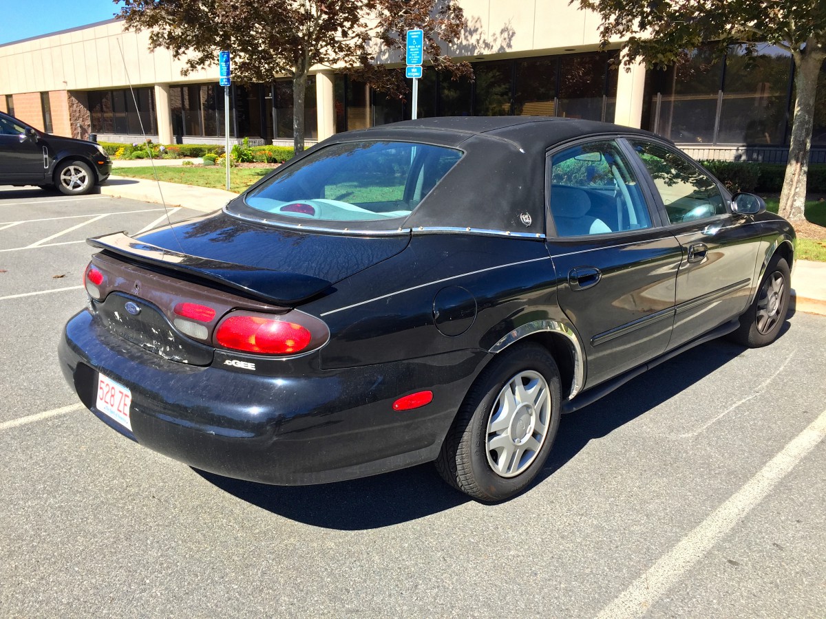 1999 Ford taurus ugly #8