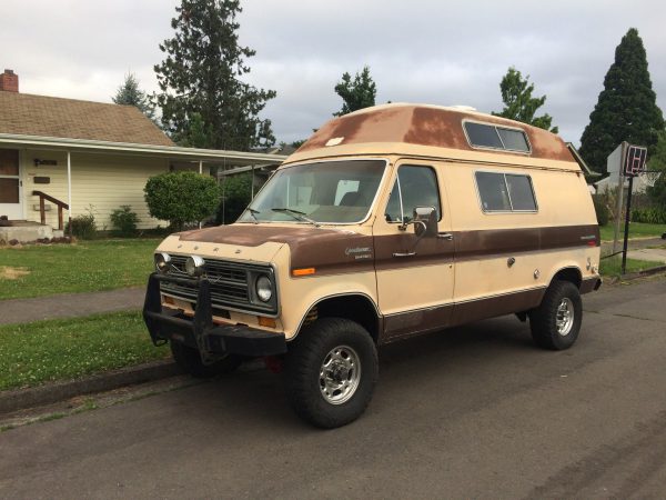 Neighborhood Outtake: 4×4 Quadravan Conversion Van x2 | Curbside