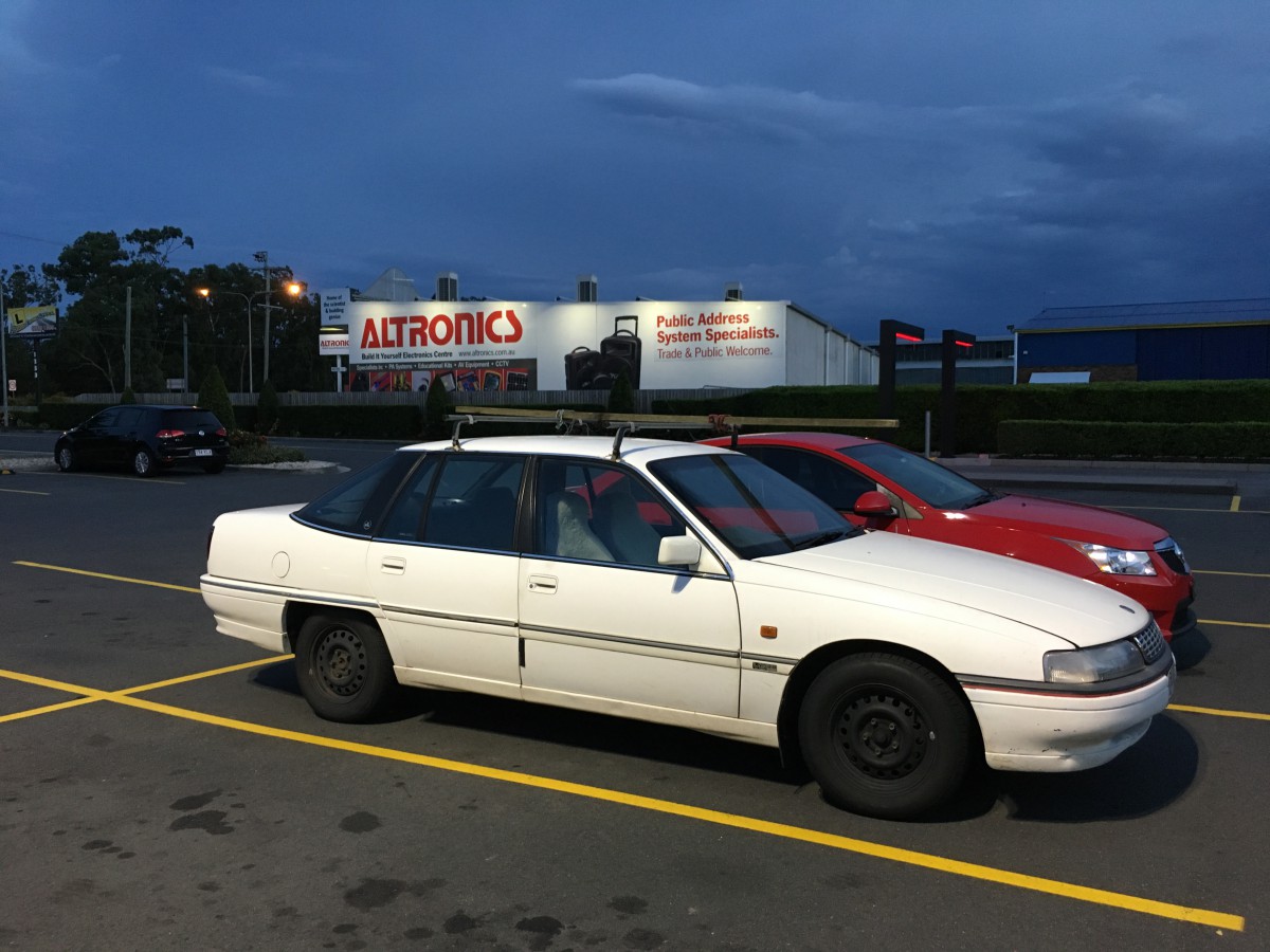 Curbside Classic 199094 Holden VQ Statesman/Caprice The Admirals To