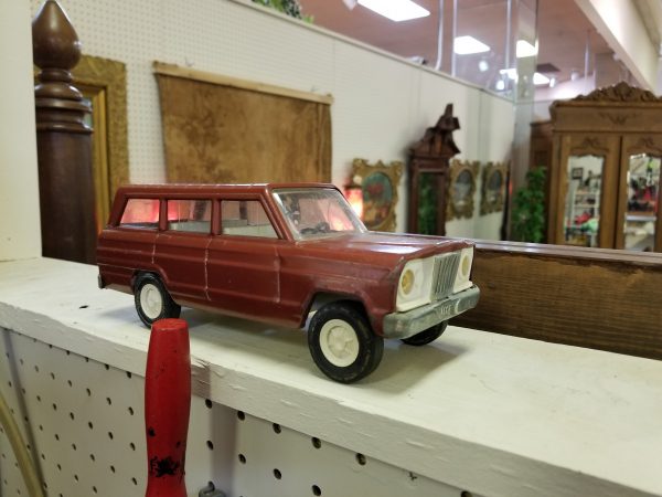 Jeep Day Finale 1963 65 Jeep Wagoneer Tonka Edition Curbside Classic