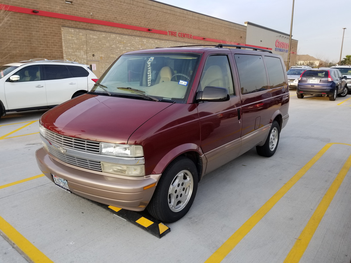 chevy astro minivan