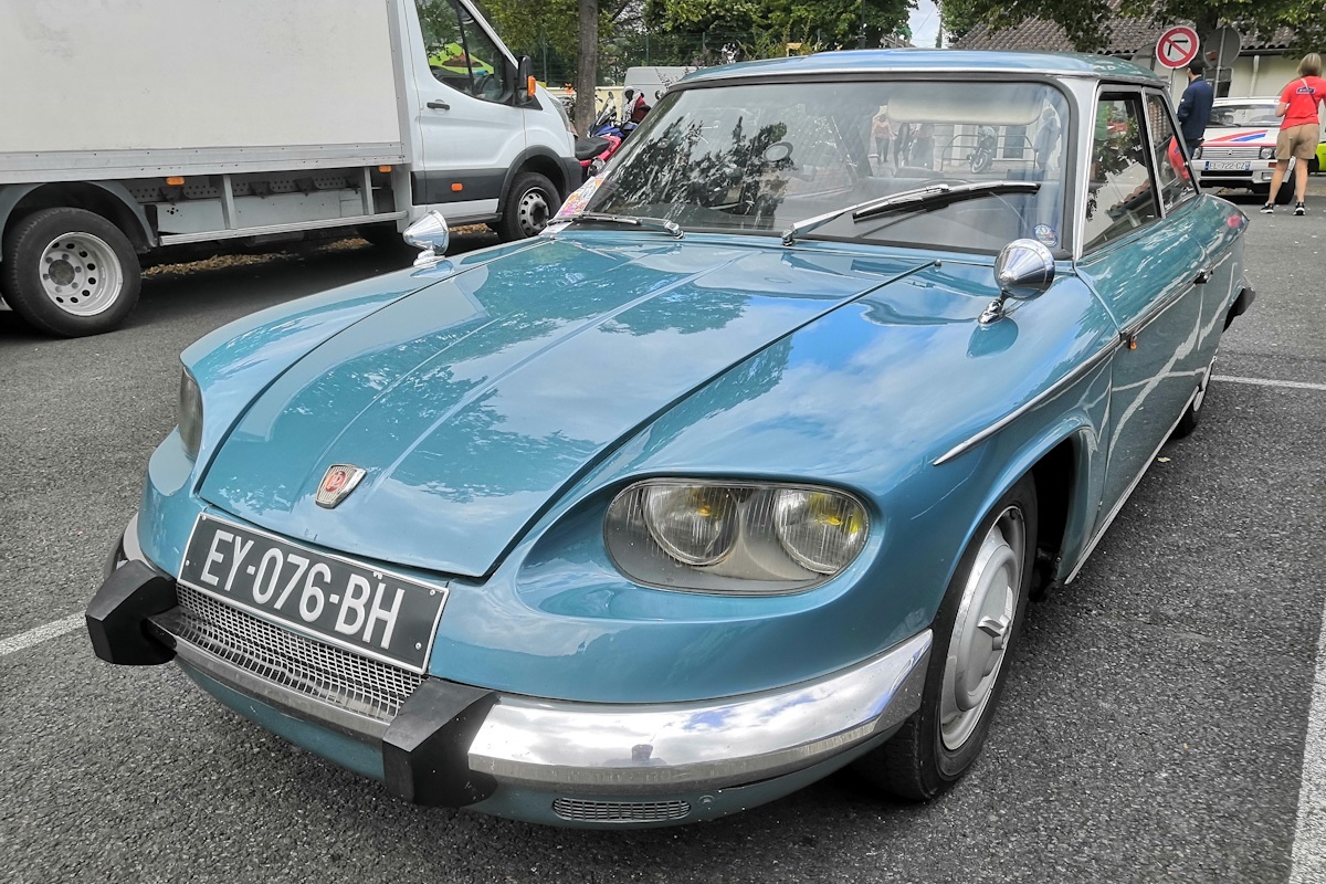 新春初売り Panhard 1965 Capsule: Show Car 24 Sculptural – BT ミニカー