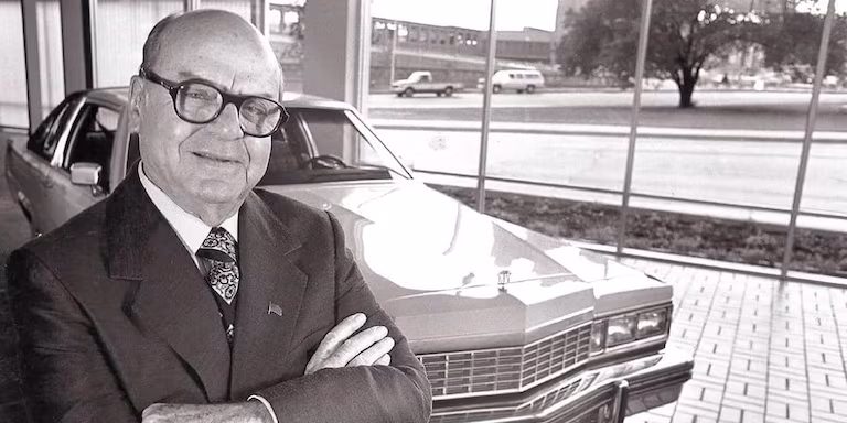 Vintage Photos Of A Cadillac Dealership At The Height of 1957 Luxury 3